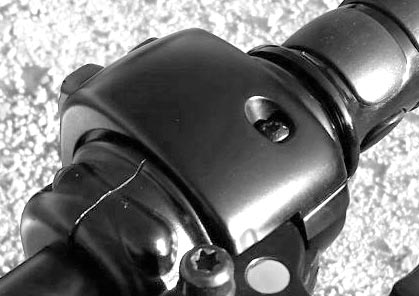 KiWAV improved switch housing: Less chance to rust the bolt