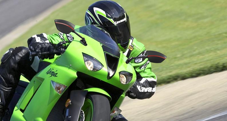 Redline mirrors on Kawasaki Ninja ZX-6R