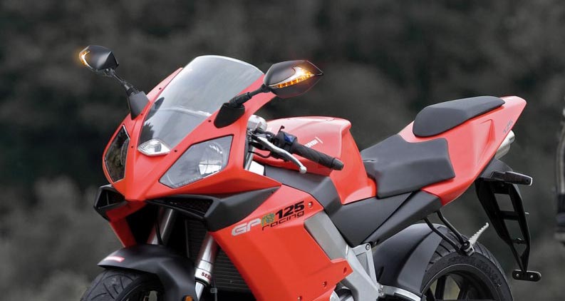 Lucifer LED mirrors on Gilera SC125