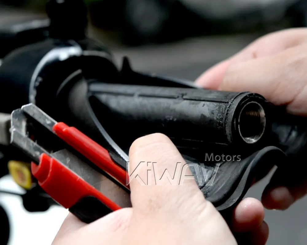 Step 1. Remove the old grips