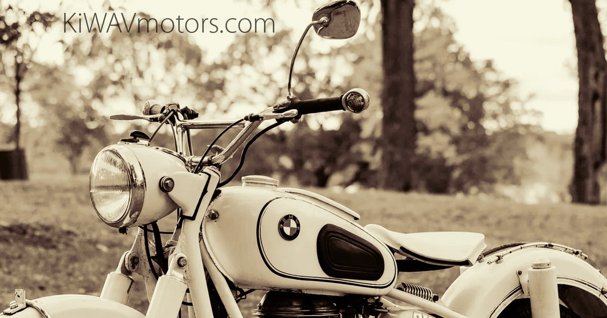 KiWAV Stan Square Rise mirror on a pre-1970 BMW /2 single