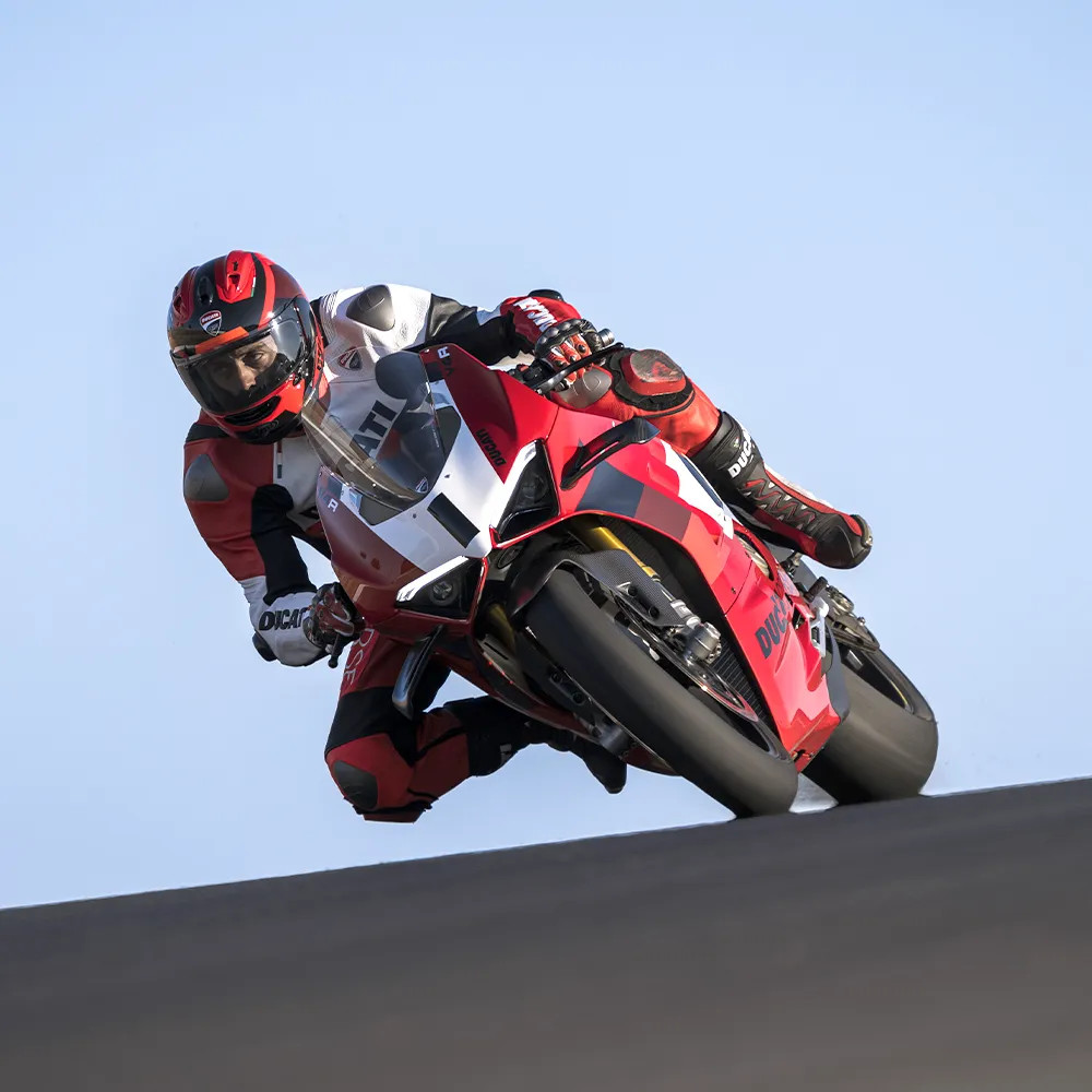 Ducati Panigale V4 R