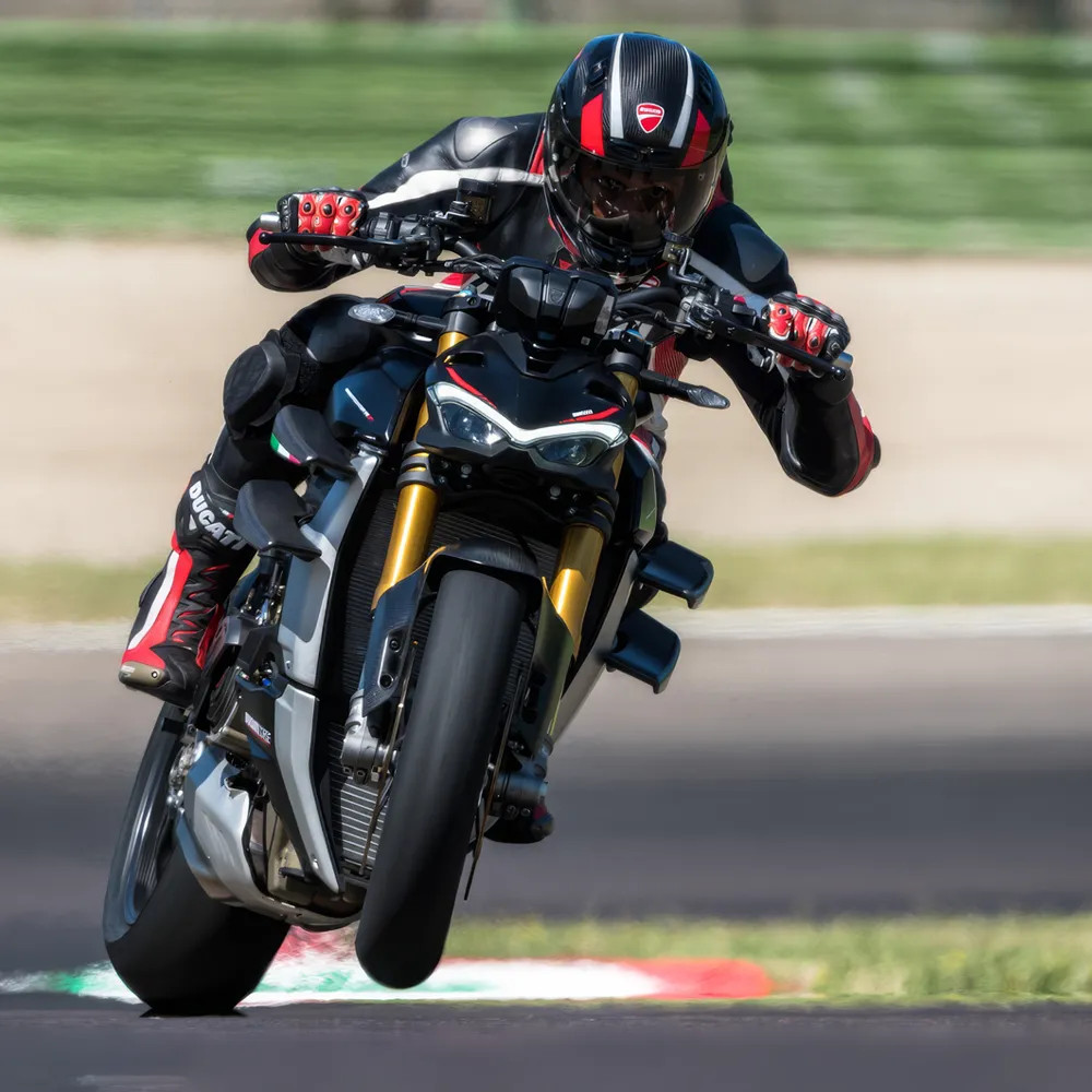 Ducati Streetfighter V4 SP2