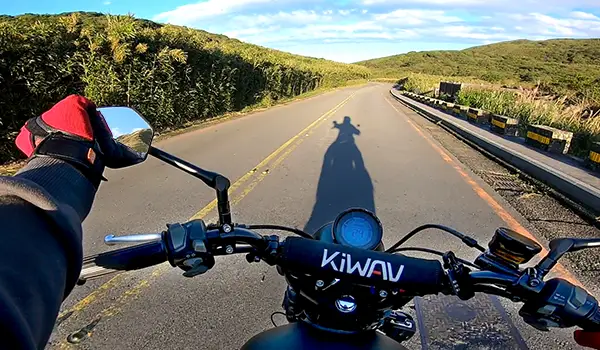 Motorcycle Mirror Setup Strategies for Short Riders