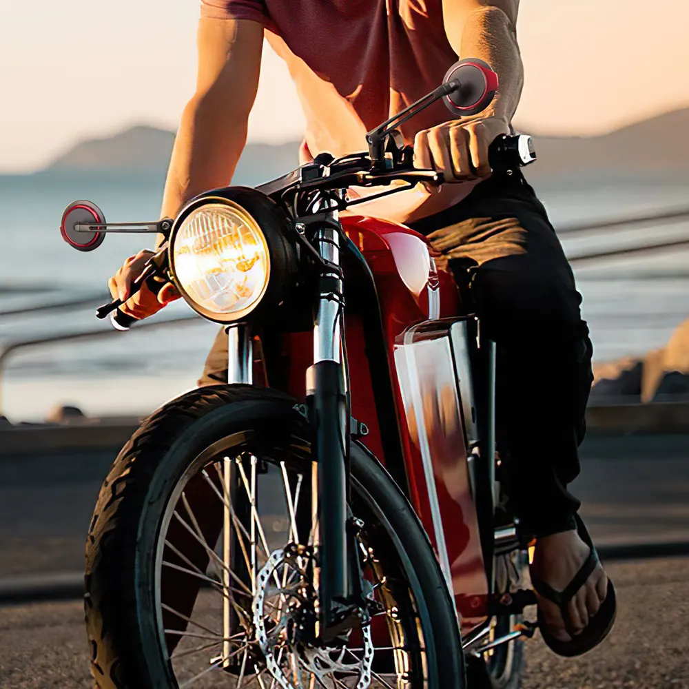 Round motorcycle mirrors Aura red on FTN motion