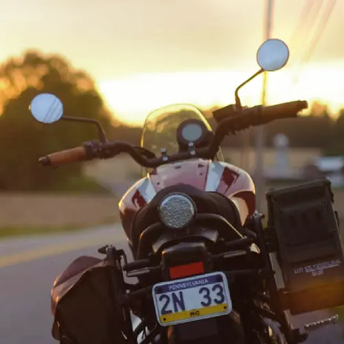 Round motorcycle mirrors Eclipse on Yamaha XSR700